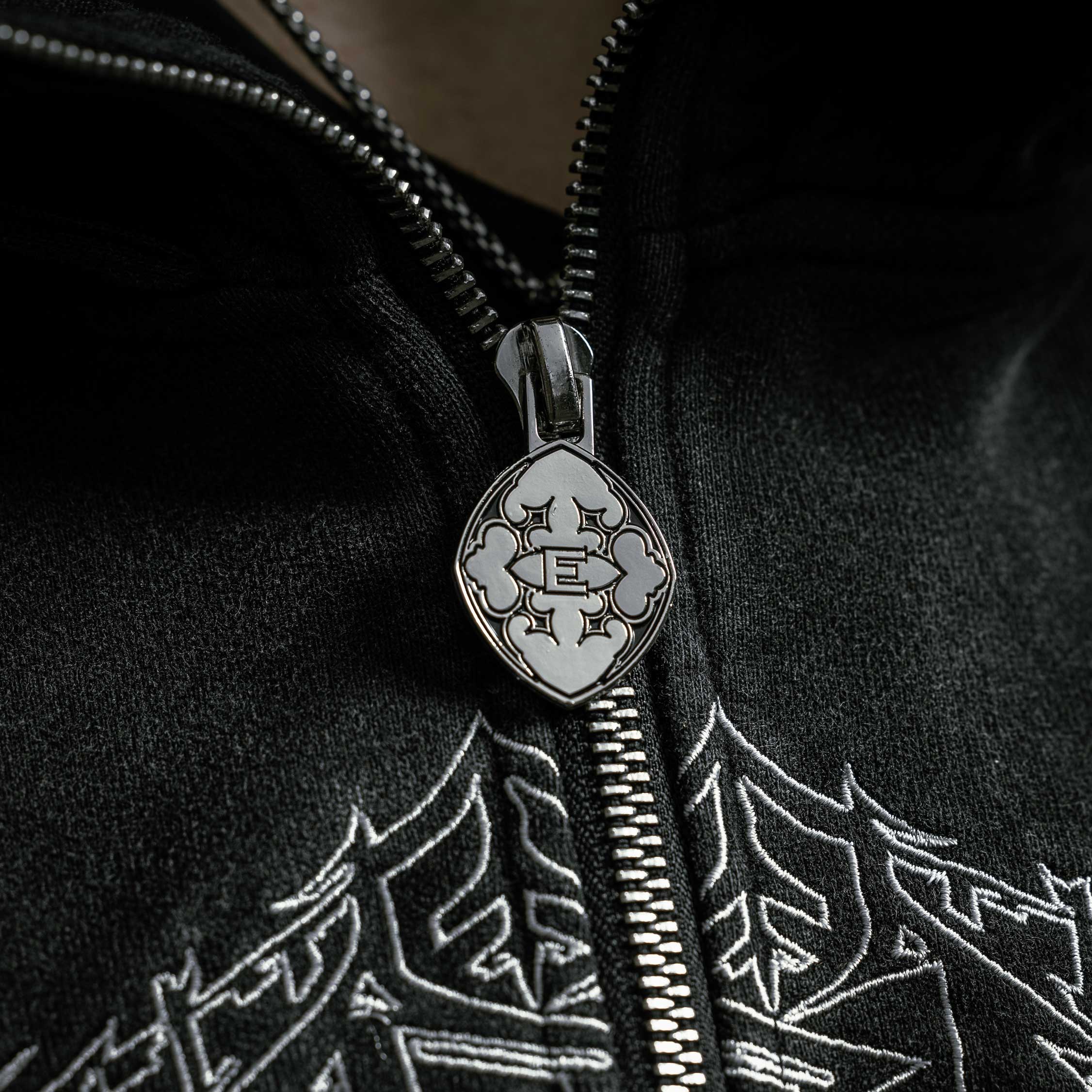 SHROUD ZIP UP – Expnd